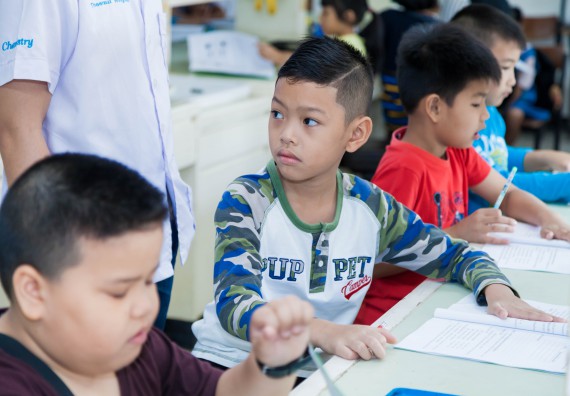 ภาพกิจกรรม คณะวิทยาศาสตร์และเทคโนโลยี จัดกิจกรรมค่ายวิทยาศาสตร์โรงเรียนอนุบาลกำแพงเพชร