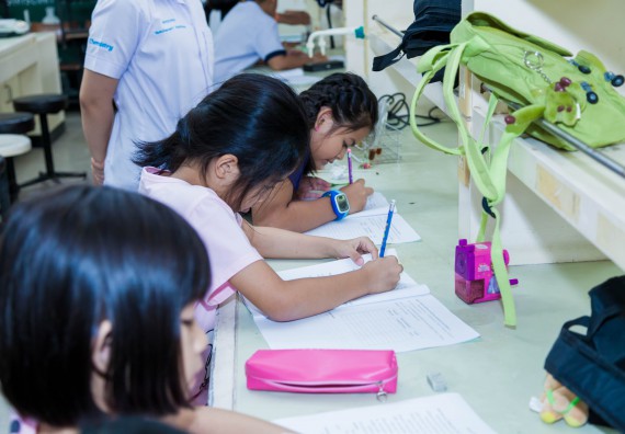 ภาพกิจกรรม คณะวิทยาศาสตร์และเทคโนโลยี จัดกิจกรรมค่ายวิทยาศาสตร์โรงเรียนอนุบาลกำแพงเพชร