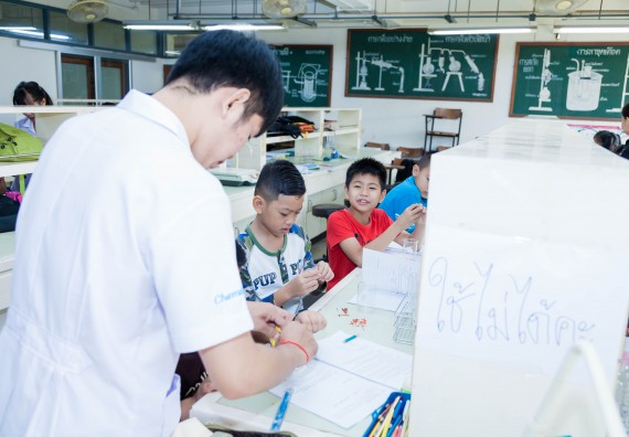 ภาพกิจกรรม คณะวิทยาศาสตร์และเทคโนโลยี จัดกิจกรรมค่ายวิทยาศาสตร์โรงเรียนอนุบาลกำแพงเพชร