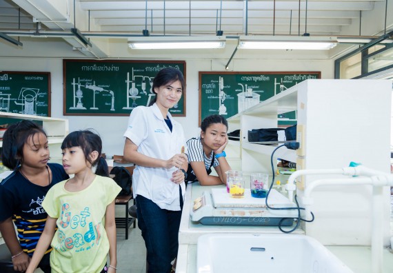 ภาพกิจกรรม คณะวิทยาศาสตร์และเทคโนโลยี จัดกิจกรรมค่ายวิทยาศาสตร์โรงเรียนอนุบาลกำแพงเพชร