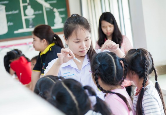 ภาพกิจกรรม คณะวิทยาศาสตร์และเทคโนโลยี จัดกิจกรรมค่ายวิทยาศาสตร์โรงเรียนอนุบาลกำแพงเพชร