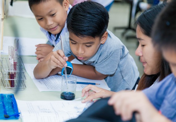 ภาพกิจกรรม คณะวิทยาศาสตร์และเทคโนโลยี จัดกิจกรรมค่ายวิทยาศาสตร์โรงเรียนอนุบาลกำแพงเพชร