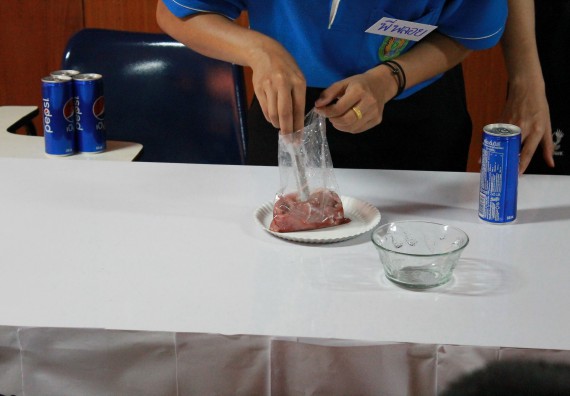 ภาพกิจกรรม คณะวิทยาศาสตร์และเทคโนโลยี จัดกิจกรรมค่ายวิทยาศาสตร์โรงเรียนอนุบาลกำแพงเพชร