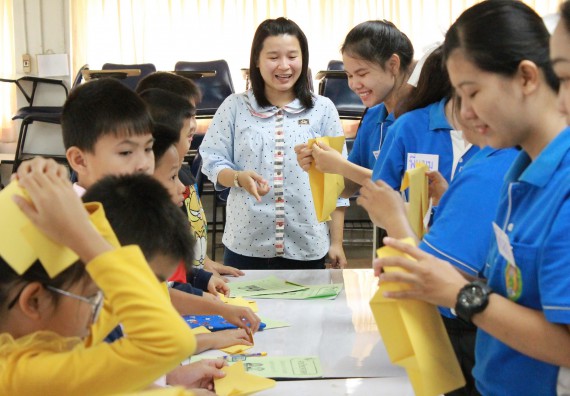 ภาพกิจกรรม คณะวิทยาศาสตร์และเทคโนโลยี จัดกิจกรรมค่ายวิทยาศาสตร์โรงเรียนอนุบาลกำแพงเพชร