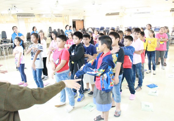 ภาพกิจกรรม คณะวิทยาศาสตร์และเทคโนโลยี จัดกิจกรรมค่ายวิทยาศาสตร์โรงเรียนอนุบาลกำแพงเพชร