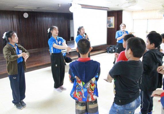 ภาพกิจกรรม คณะวิทยาศาสตร์และเทคโนโลยี จัดกิจกรรมค่ายวิทยาศาสตร์โรงเรียนอนุบาลกำแพงเพชร