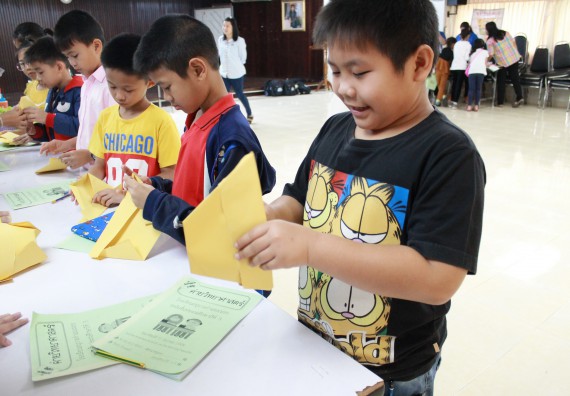 ภาพกิจกรรม คณะวิทยาศาสตร์และเทคโนโลยี จัดกิจกรรมค่ายวิทยาศาสตร์โรงเรียนอนุบาลกำแพงเพชร