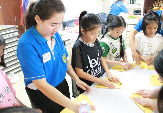 ภาพกิจกรรม คณะวิทยาศาสตร์และเทคโนโลยี จัดกิจกรรมค่ายวิทยาศาสตร์โรงเรียนอนุบาลกำแพงเพชร