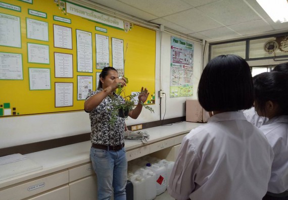 ภาพกิจกรรม คณะวิทยาศาสตร์และเทคโนโลยี จัดกิจกรรมค่ายวิทยาศาสตร์โรงเรียนตากพิทยาคม ระดับมัธยมศึกษาปีที่ 5