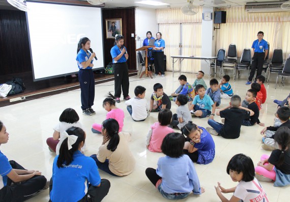 ภาพกิจกรรม คณะวิทยาศาสตร์และเทคโนโลยี จัดกิจกรรมค่ายวิทยาศาสตร์โรงเรียนอนุบาลกำแพงเพชร