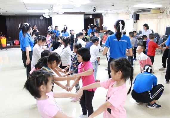 ภาพกิจกรรม คณะวิทยาศาสตร์และเทคโนโลยี จัดกิจกรรมค่ายวิทยาศาสตร์โรงเรียนอนุบาลกำแพงเพชร