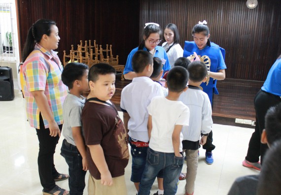 ภาพกิจกรรม คณะวิทยาศาสตร์และเทคโนโลยี จัดกิจกรรมค่ายวิทยาศาสตร์โรงเรียนอนุบาลกำแพงเพชร