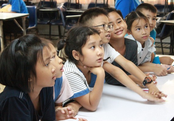 ภาพกิจกรรม คณะวิทยาศาสตร์และเทคโนโลยี จัดกิจกรรมค่ายวิทยาศาสตร์โรงเรียนอนุบาลกำแพงเพชร