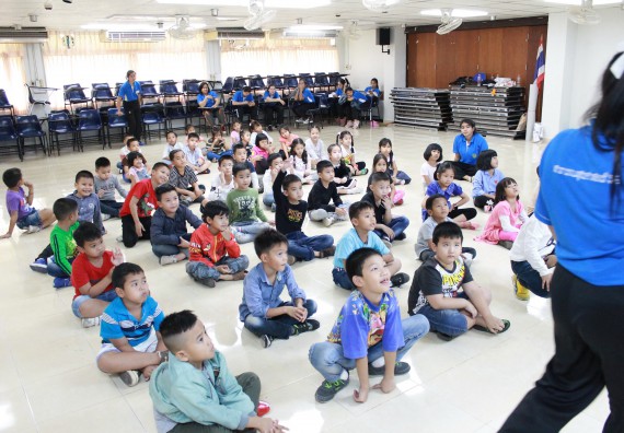 ภาพกิจกรรม คณะวิทยาศาสตร์และเทคโนโลยี จัดกิจกรรมค่ายวิทยาศาสตร์โรงเรียนอนุบาลกำแพงเพชร