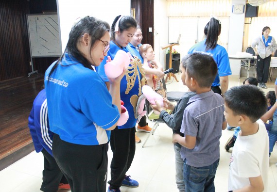 ภาพกิจกรรม คณะวิทยาศาสตร์และเทคโนโลยี จัดกิจกรรมค่ายวิทยาศาสตร์โรงเรียนอนุบาลกำแพงเพชร