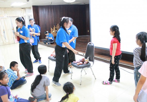 ภาพกิจกรรม คณะวิทยาศาสตร์และเทคโนโลยี จัดกิจกรรมค่ายวิทยาศาสตร์โรงเรียนอนุบาลกำแพงเพชร