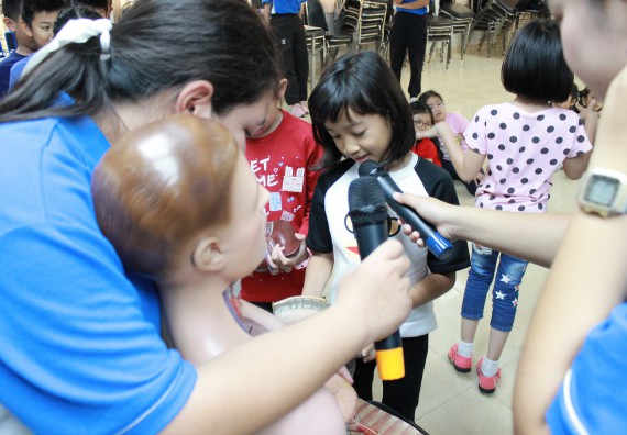 ภาพกิจกรรม คณะวิทยาศาสตร์และเทคโนโลยี จัดกิจกรรมค่ายวิทยาศาสตร์โรงเรียนอนุบาลกำแพงเพชร