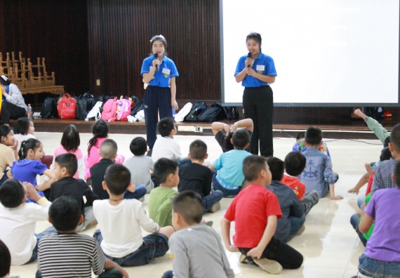 ภาพกิจกรรม คณะวิทยาศาสตร์และเทคโนโลยี จัดกิจกรรมค่ายวิทยาศาสตร์โรงเรียนอนุบาลกำแพงเพชร