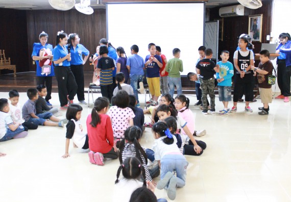 ภาพกิจกรรม คณะวิทยาศาสตร์และเทคโนโลยี จัดกิจกรรมค่ายวิทยาศาสตร์โรงเรียนอนุบาลกำแพงเพชร