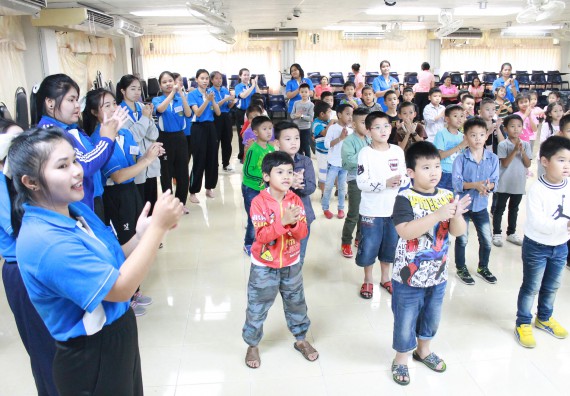 ภาพกิจกรรม คณะวิทยาศาสตร์และเทคโนโลยี จัดกิจกรรมค่ายวิทยาศาสตร์โรงเรียนอนุบาลกำแพงเพชร