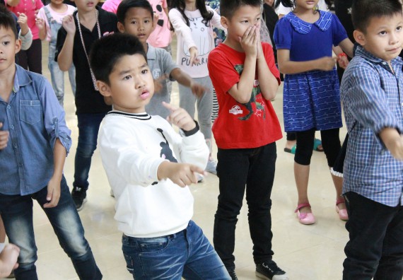 ภาพกิจกรรม คณะวิทยาศาสตร์และเทคโนโลยี จัดกิจกรรมค่ายวิทยาศาสตร์โรงเรียนอนุบาลกำแพงเพชร