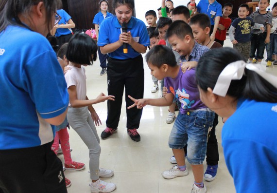 ภาพกิจกรรม คณะวิทยาศาสตร์และเทคโนโลยี จัดกิจกรรมค่ายวิทยาศาสตร์โรงเรียนอนุบาลกำแพงเพชร