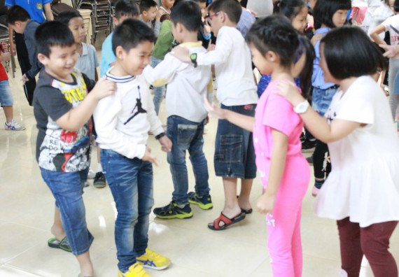 ภาพกิจกรรม คณะวิทยาศาสตร์และเทคโนโลยี จัดกิจกรรมค่ายวิทยาศาสตร์โรงเรียนอนุบาลกำแพงเพชร