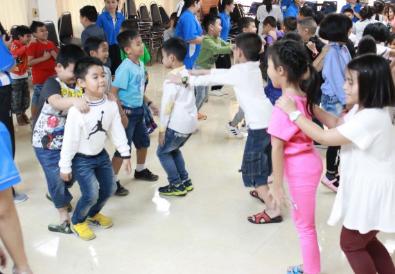 ภาพกิจกรรม คณะวิทยาศาสตร์และเทคโนโลยี จัดกิจกรรมค่ายวิทยาศาสตร์โรงเรียนอนุบาลกำแพงเพชร