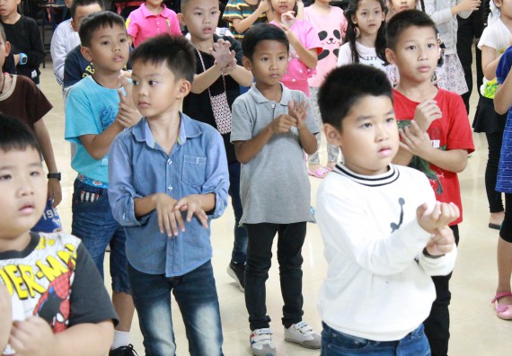 ภาพกิจกรรม คณะวิทยาศาสตร์และเทคโนโลยี จัดกิจกรรมค่ายวิทยาศาสตร์โรงเรียนอนุบาลกำแพงเพชร