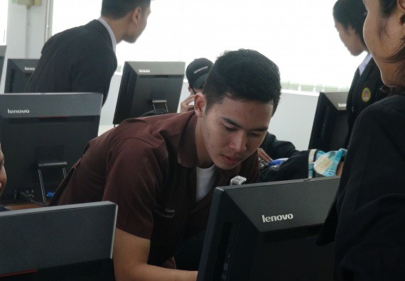 ภาพกิจกรรม โปรแกรมวิชาวิทยาการคอมพิวเตอร์ จัดโครงการสัมมนาทางด้านคอมพิวเตอร์และเทคโนโลยีสารสนเทศ เรื่อง เทคโนโลยีนวัตกรรมหุ่นยนต์สำหรับนักศึกษาเพื่อความพร้อมก้าวสู่ศตวรรษที่ 21