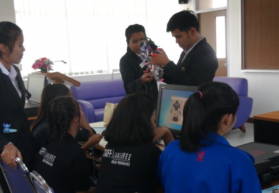 ภาพกิจกรรม โปรแกรมวิชาวิทยาการคอมพิวเตอร์ จัดโครงการสัมมนาทางด้านคอมพิวเตอร์และเทคโนโลยีสารสนเทศ เรื่อง เทคโนโลยีนวัตกรรมหุ่นยนต์สำหรับนักศึกษาเพื่อความพร้อมก้าวสู่ศตวรรษที่ 21