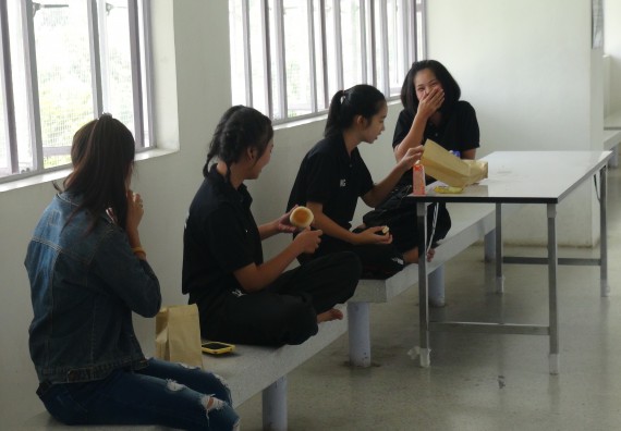 ภาพกิจกรรม โปรแกรมวิชาวิทยาการคอมพิวเตอร์ จัดโครงการสัมมนาทางด้านคอมพิวเตอร์และเทคโนโลยีสารสนเทศ เรื่อง เทคโนโลยีนวัตกรรมหุ่นยนต์สำหรับนักศึกษาเพื่อความพร้อมก้าวสู่ศตวรรษที่ 21