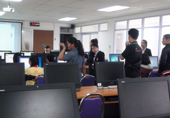 ภาพกิจกรรม โปรแกรมวิชาวิทยาการคอมพิวเตอร์ จัดโครงการสัมมนาทางด้านคอมพิวเตอร์และเทคโนโลยีสารสนเทศ เรื่อง เทคโนโลยีนวัตกรรมหุ่นยนต์สำหรับนักศึกษาเพื่อความพร้อมก้าวสู่ศตวรรษที่ 21