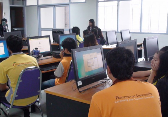 ภาพกิจกรรม โปรแกรมวิชาวิทยาการคอมพิวเตอร์ จัดโครงการสัมมนาทางด้านคอมพิวเตอร์และเทคโนโลยีสารสนเทศ เรื่อง เทคโนโลยีนวัตกรรมหุ่นยนต์สำหรับนักศึกษาเพื่อความพร้อมก้าวสู่ศตวรรษที่ 21