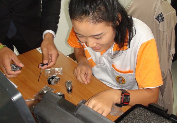 ภาพกิจกรรม โปรแกรมวิชาวิทยาการคอมพิวเตอร์ จัดโครงการสัมมนาทางด้านคอมพิวเตอร์และเทคโนโลยีสารสนเทศ เรื่อง เทคโนโลยีนวัตกรรมหุ่นยนต์สำหรับนักศึกษาเพื่อความพร้อมก้าวสู่ศตวรรษที่ 21