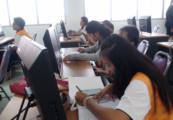 ภาพกิจกรรม โปรแกรมวิชาวิทยาการคอมพิวเตอร์ จัดโครงการสัมมนาทางด้านคอมพิวเตอร์และเทคโนโลยีสารสนเทศ เรื่อง เทคโนโลยีนวัตกรรมหุ่นยนต์สำหรับนักศึกษาเพื่อความพร้อมก้าวสู่ศตวรรษที่ 21