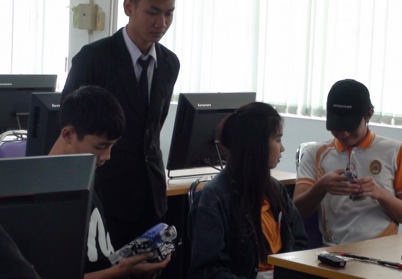 ภาพกิจกรรม โปรแกรมวิชาวิทยาการคอมพิวเตอร์ จัดโครงการสัมมนาทางด้านคอมพิวเตอร์และเทคโนโลยีสารสนเทศ เรื่อง เทคโนโลยีนวัตกรรมหุ่นยนต์สำหรับนักศึกษาเพื่อความพร้อมก้าวสู่ศตวรรษที่ 21
