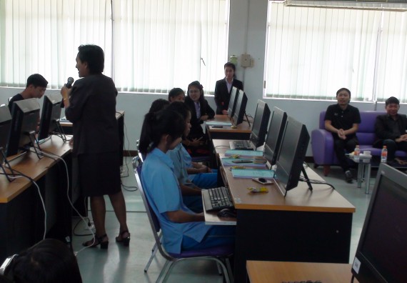 ภาพกิจกรรม โปรแกรมวิชาวิทยาการคอมพิวเตอร์ จัดโครงการสัมมนาทางด้านคอมพิวเตอร์และเทคโนโลยีสารสนเทศ เรื่อง เทคโนโลยีนวัตกรรมหุ่นยนต์สำหรับนักศึกษาเพื่อความพร้อมก้าวสู่ศตวรรษที่ 21