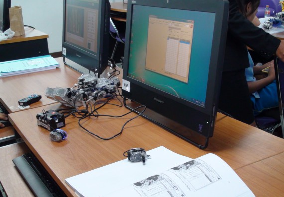 ภาพกิจกรรม โปรแกรมวิชาวิทยาการคอมพิวเตอร์ จัดโครงการสัมมนาทางด้านคอมพิวเตอร์และเทคโนโลยีสารสนเทศ เรื่อง เทคโนโลยีนวัตกรรมหุ่นยนต์สำหรับนักศึกษาเพื่อความพร้อมก้าวสู่ศตวรรษที่ 21