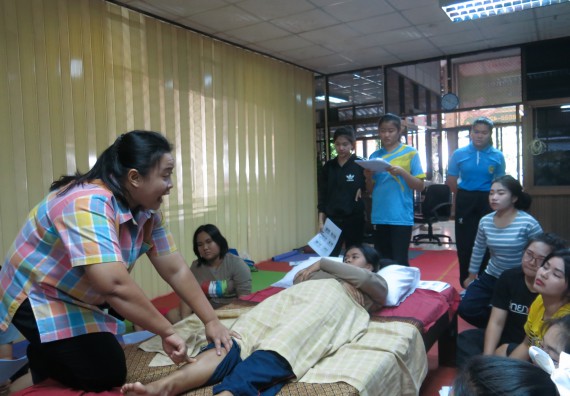 ภาพกิจกรรม โปรแกรมวิชาสาธารณสุขศาสตร์ อบรมการนวดตัวเพื่อสุขภาพ