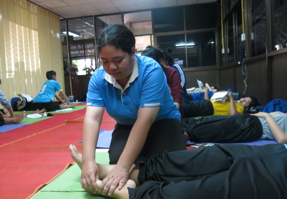 ภาพกิจกรรม โปรแกรมวิชาสาธารณสุขศาสตร์ อบรมการนวดตัวเพื่อสุขภาพ