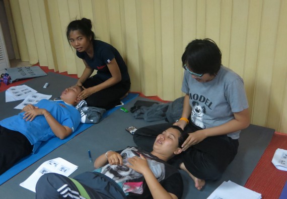 ภาพกิจกรรม โปรแกรมวิชาสาธารณสุขศาสตร์ อบรมการนวดตัวเพื่อสุขภาพ