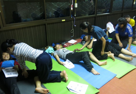 ภาพกิจกรรม โปรแกรมวิชาสาธารณสุขศาสตร์ อบรมการนวดตัวเพื่อสุขภาพ