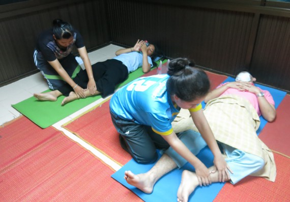 ภาพกิจกรรม โปรแกรมวิชาสาธารณสุขศาสตร์ อบรมการนวดตัวเพื่อสุขภาพ