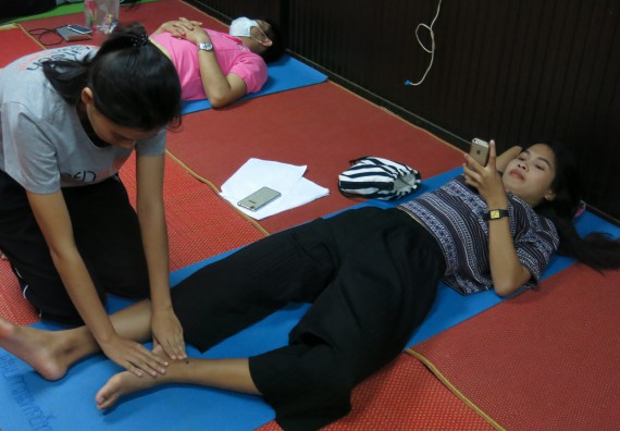 ภาพกิจกรรม โปรแกรมวิชาสาธารณสุขศาสตร์ อบรมการนวดตัวเพื่อสุขภาพ