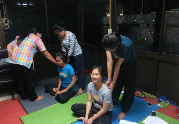 ภาพกิจกรรม โปรแกรมวิชาสาธารณสุขศาสตร์ อบรมการนวดตัวเพื่อสุขภาพ