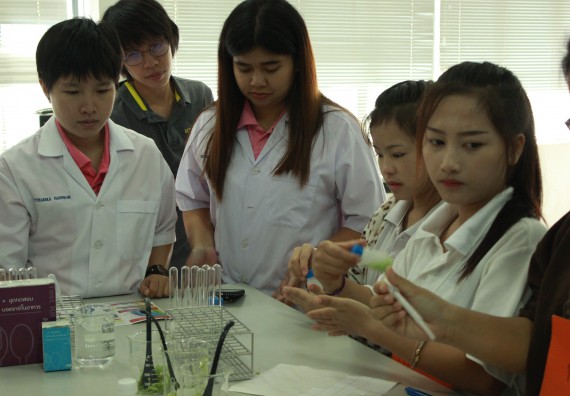 ภาพกิจกรรม โปรแกรมวิชาวิทยาศาสตร์และเทคโนโลยีการอาหาร จัดโครงการอบรมเชิงปฏิบัติการเรื่อง อาหารปลอดภัย