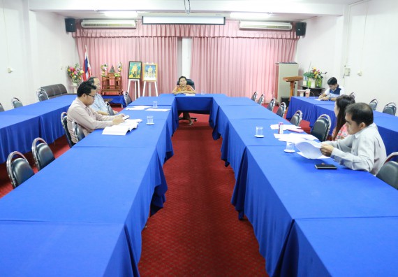 ภาพกิจกรรม คณะวิทยาศาสตร์และเทคโนโลยี จัดการประชุมแจ้งงบประมาณโครงการสนับสนุนการเรียนการสอนและโครงการซ่อมแซมบำรุงรักษาเครื่องมือวิทยาศาสตร์ ประจำปีงบประมาณ 2561