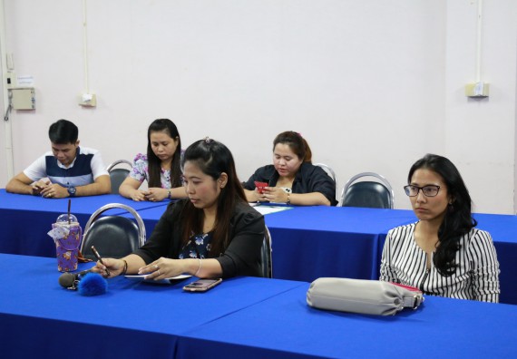 ภาพกิจกรรม คณะวิทยาศาสตร์และเทคโนโลยี จัดการประชุม เรื่อง การจัดค่ายวิทยาศาสตร์