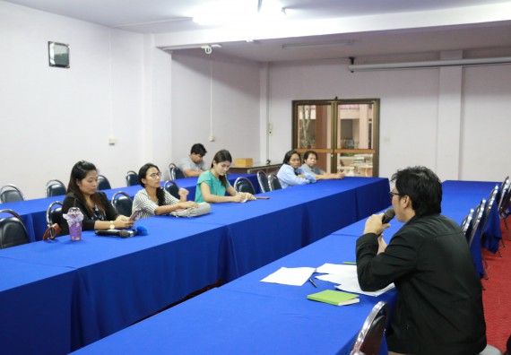 ภาพกิจกรรม คณะวิทยาศาสตร์และเทคโนโลยี จัดการประชุม เรื่อง การจัดค่ายวิทยาศาสตร์